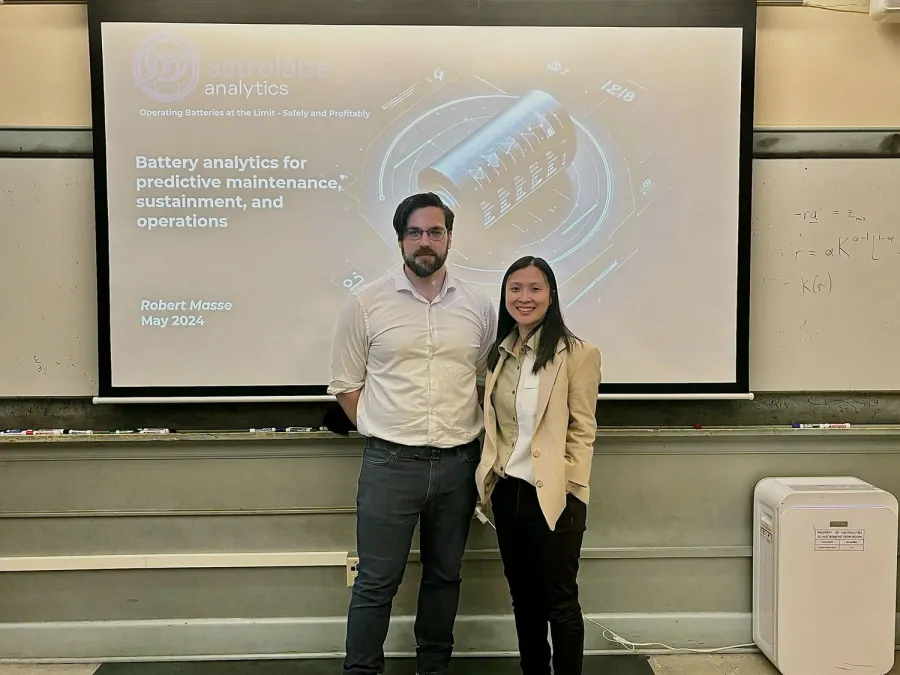 Dr. Robert Masse, CEO of Astrolabe Analytics, giving a guest lecture at UW.